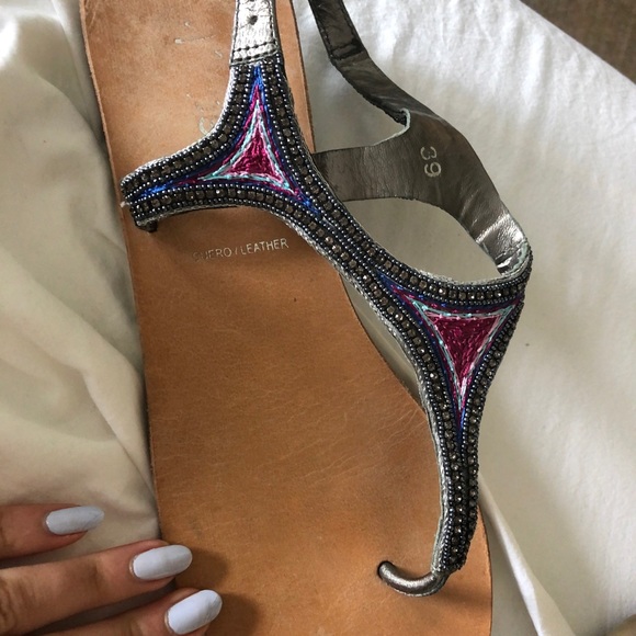 Cute, colourful summer sandals! - Picture 2 of 5